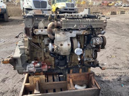 Detroit DD13