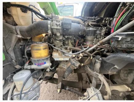 Detroit DD13